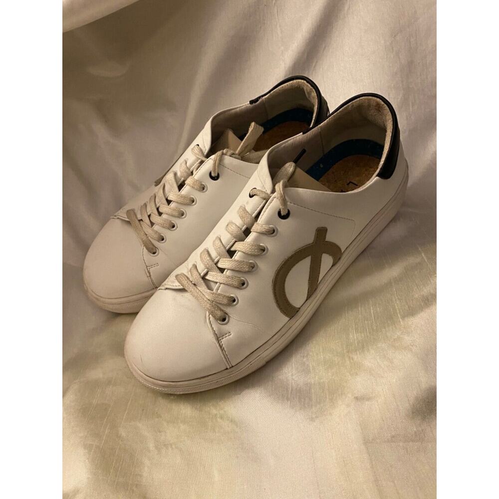 LOCI Womens Size 10.5 Origin 9 Vegan Natural Black Stone White Tan Sneakers
